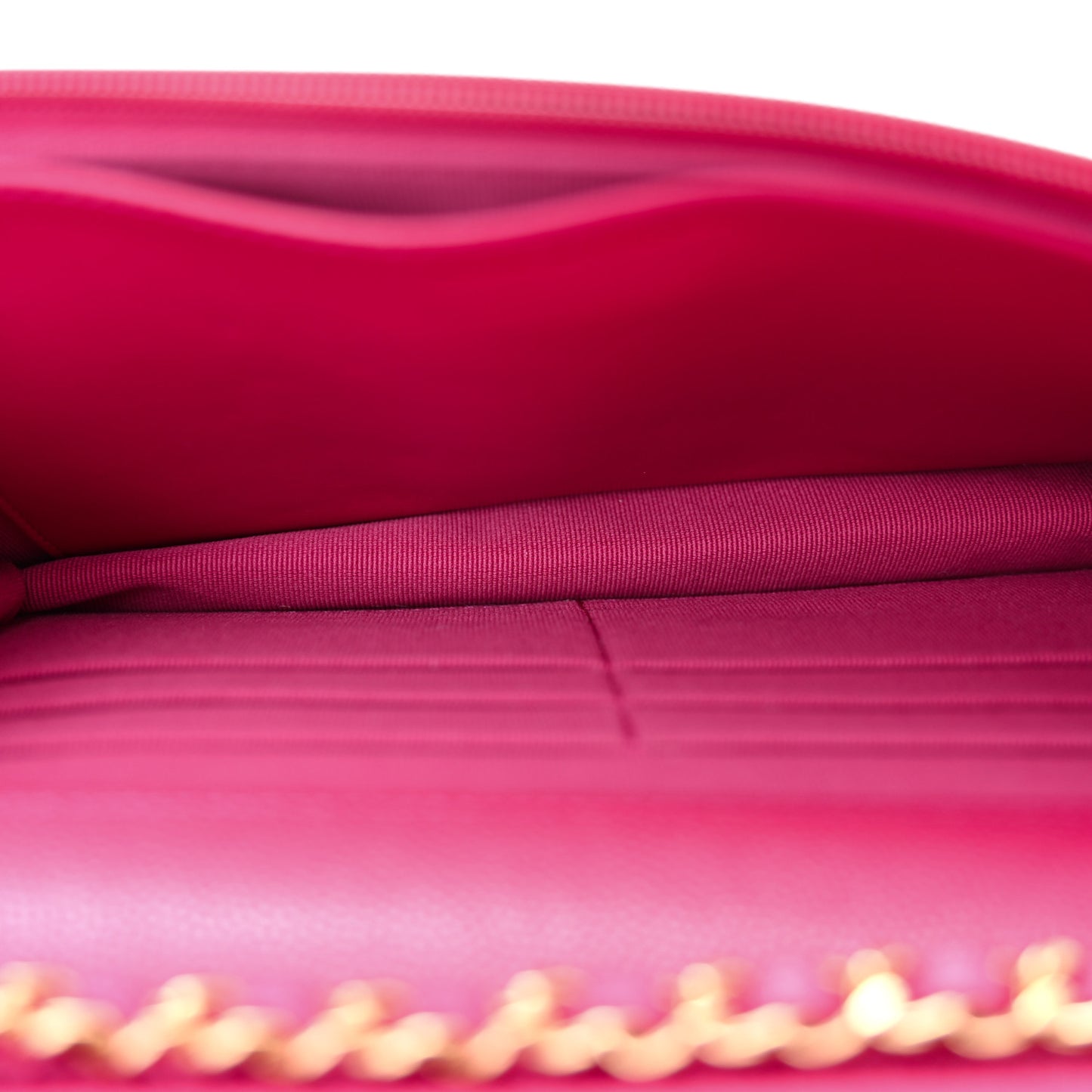Caviar Quilted Wallet on Chain WOC Fuchsia