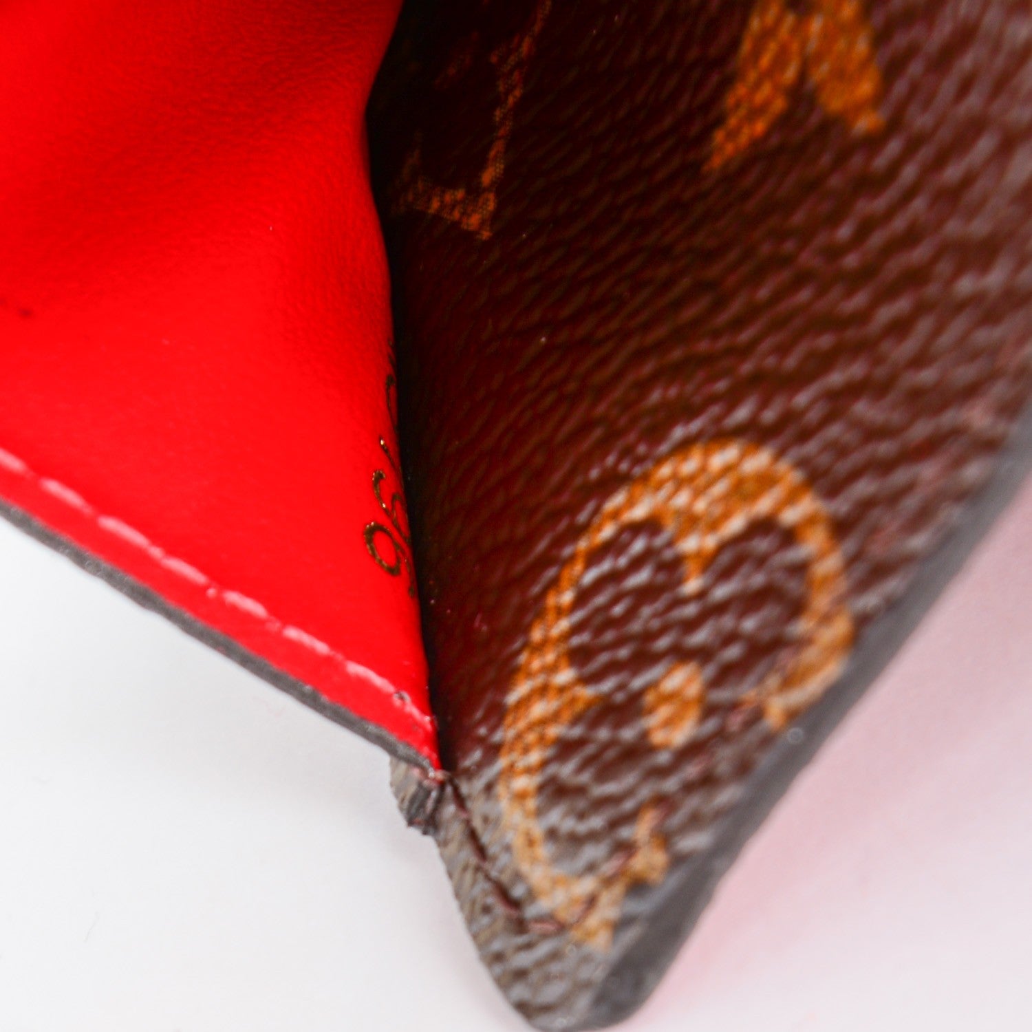Louis Vuitton Monogram World Tour Sarah Wallet 7 of 7