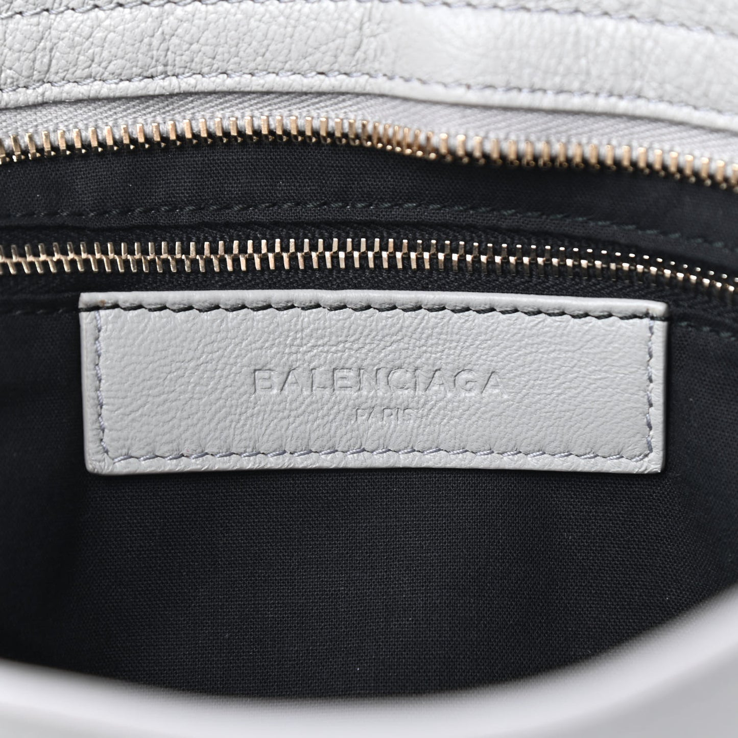 Agneau Gold Metallic Edge Hardware City Gris Glace