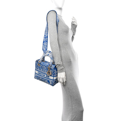 Christian Dior Canvas Toile De Jouy Reverse Embroidered Medium Lady D-Lite Fluorescent Blue 3 of 9