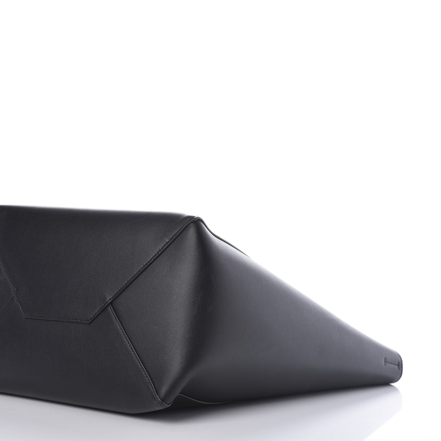 Smooth Calfskin Small Horizontal Cabas Phantom Black