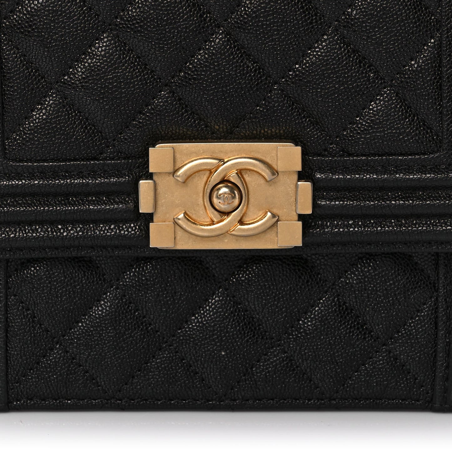Caviar Quilted North South Boy Flap Black