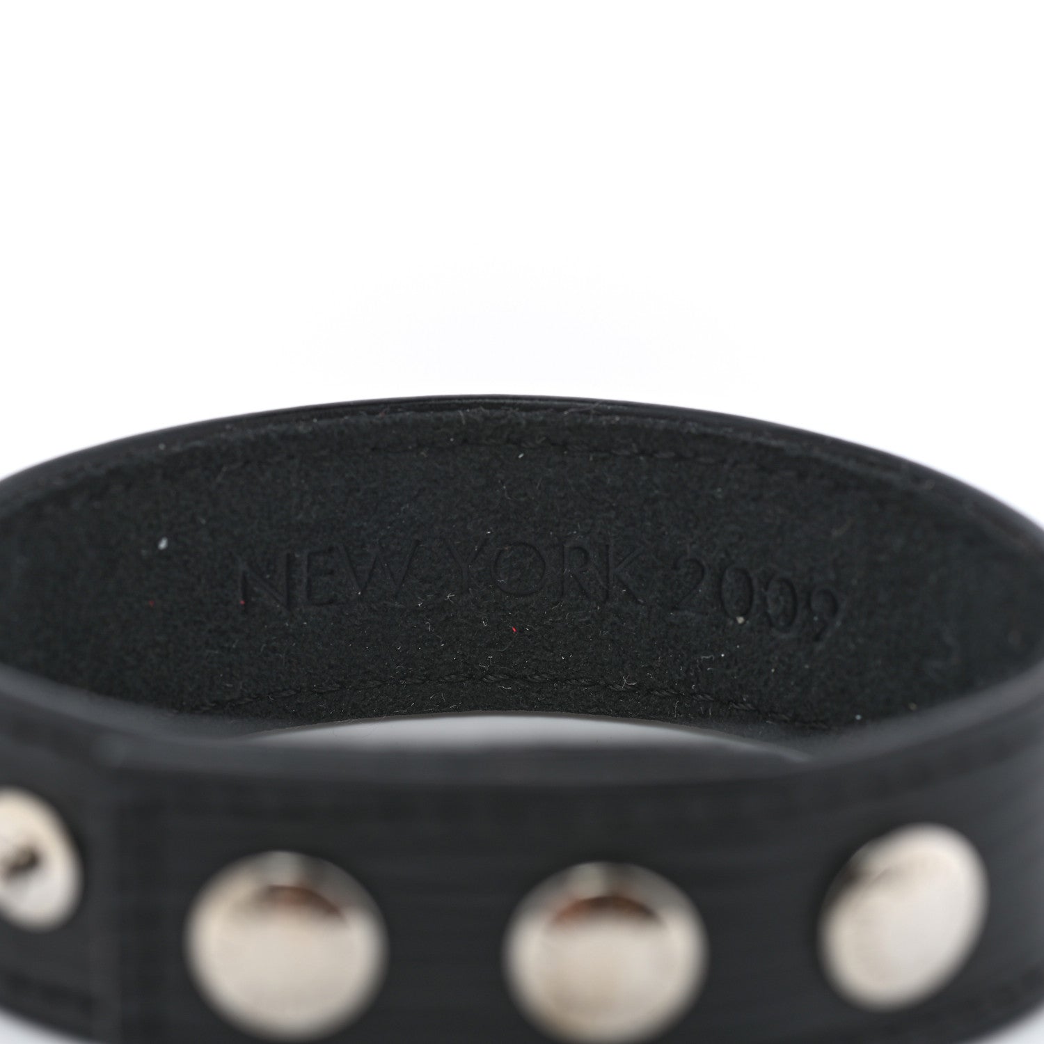 Louis Vuitton Epi New York 2009 VIP Bracelet Black 5 of 5