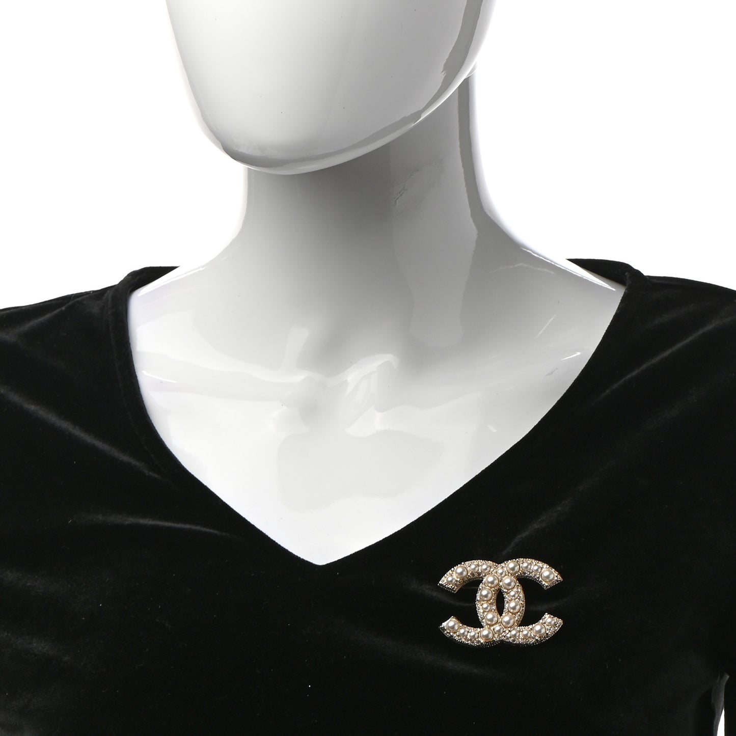 Metal Crystal Graduated Pearl CC Brooch Gold