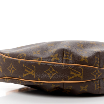 Louis Vuitton Monogram Croissant MM 8 of 12