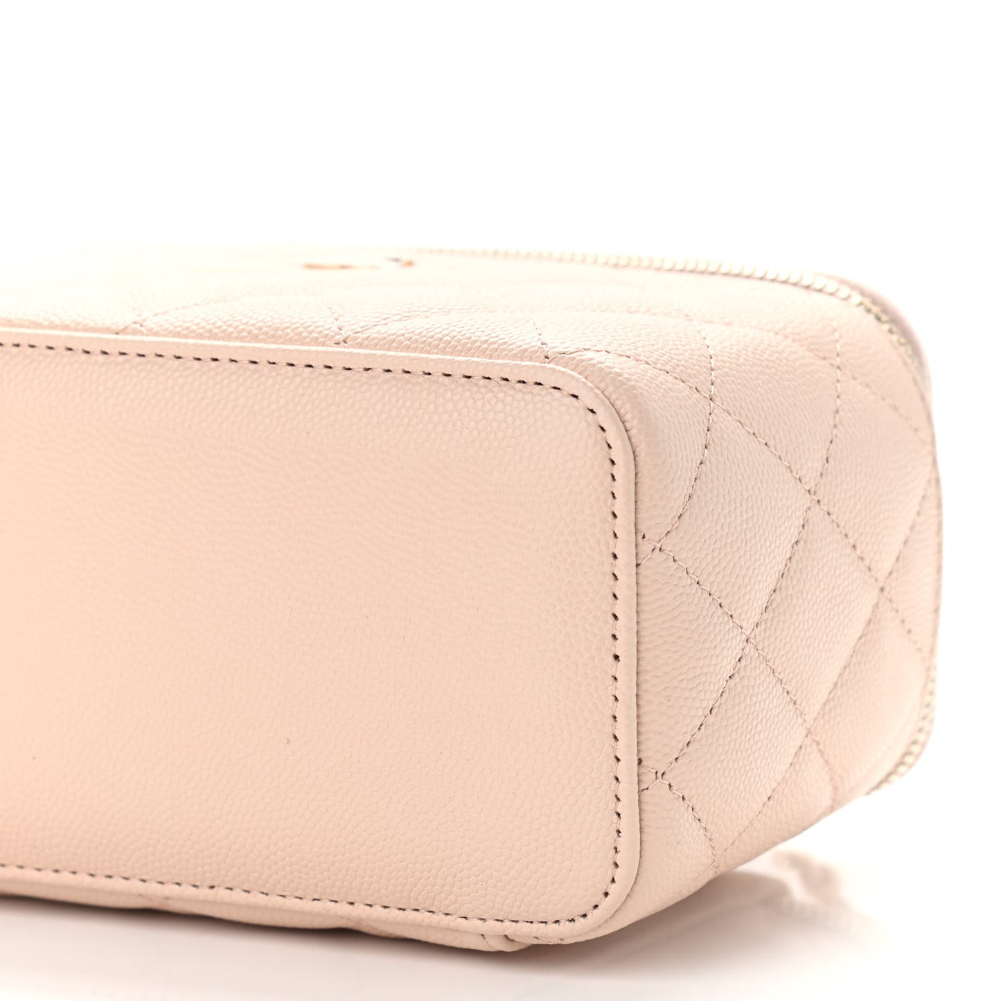 Caviar Quilted Small Vanity Case With Chain Light Beige
