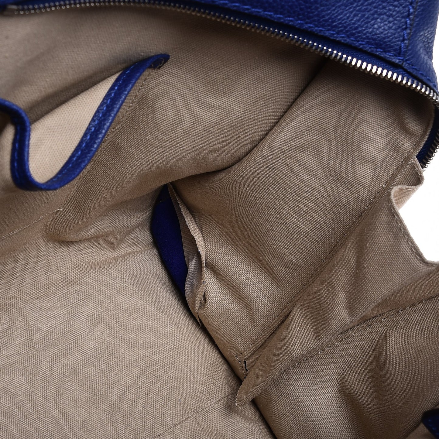 Pebbled Calfskin Large Skull Padlock Zip Around Tote Ultramarine