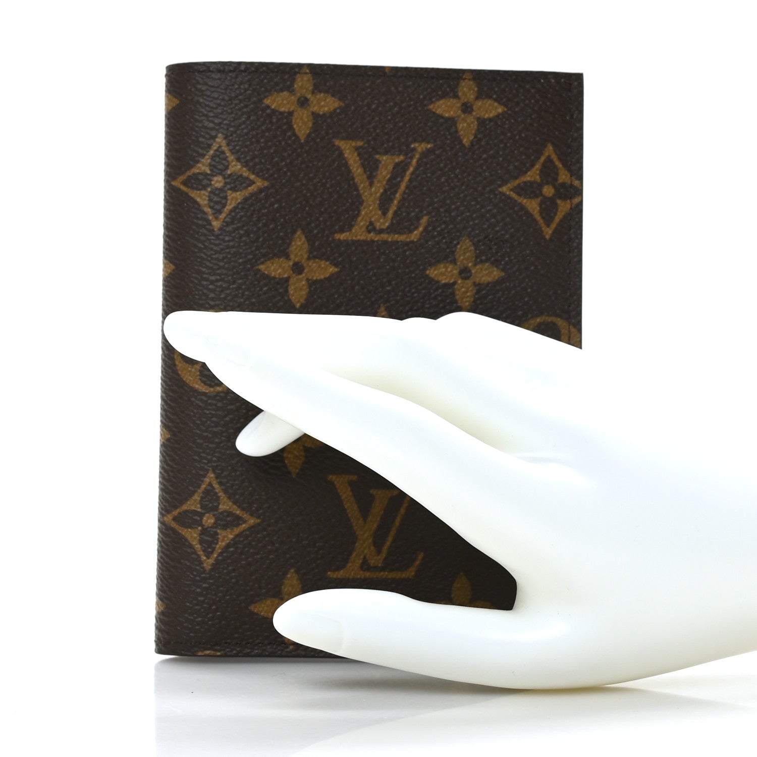 Louis Vuitton Monogram Passport Cover 2 of 6