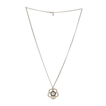 Chanel Pearl Camellia Necklace Gold 3 of 5