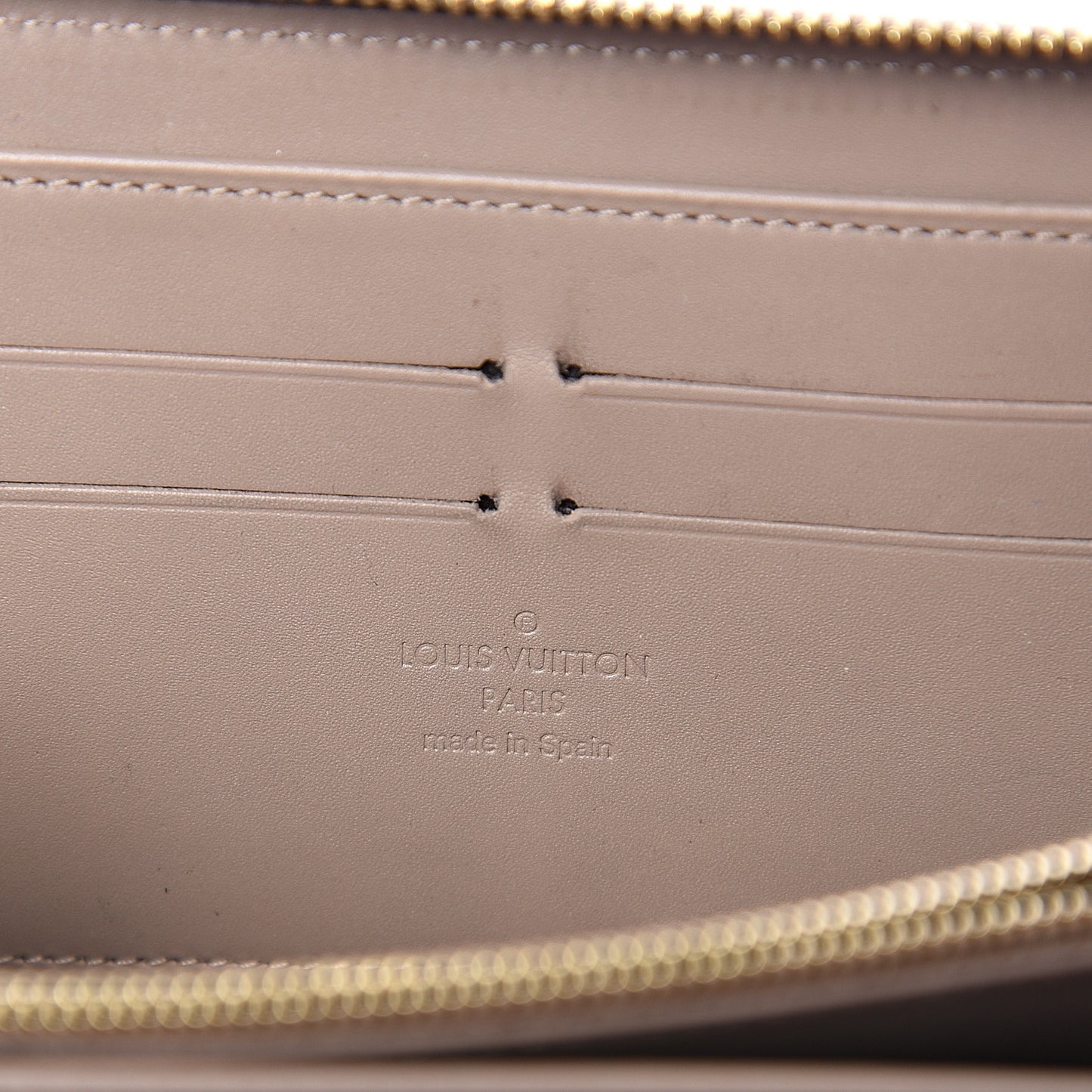 Vernis Zippy Wallet Galet