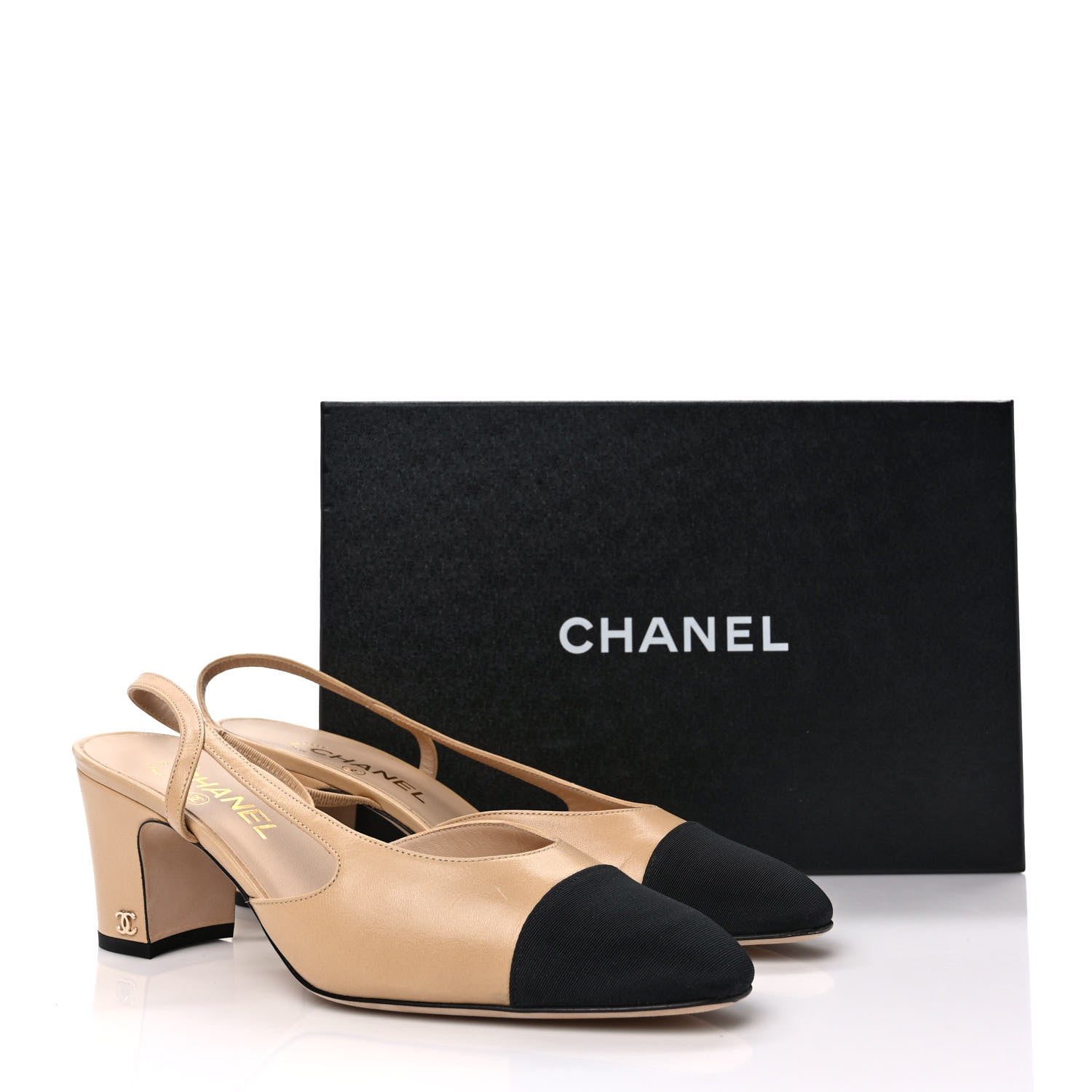 Chanel Lambskin Grosgrain Cap Toe CC Slingback Pumps 40 Beige Black 8 of 8