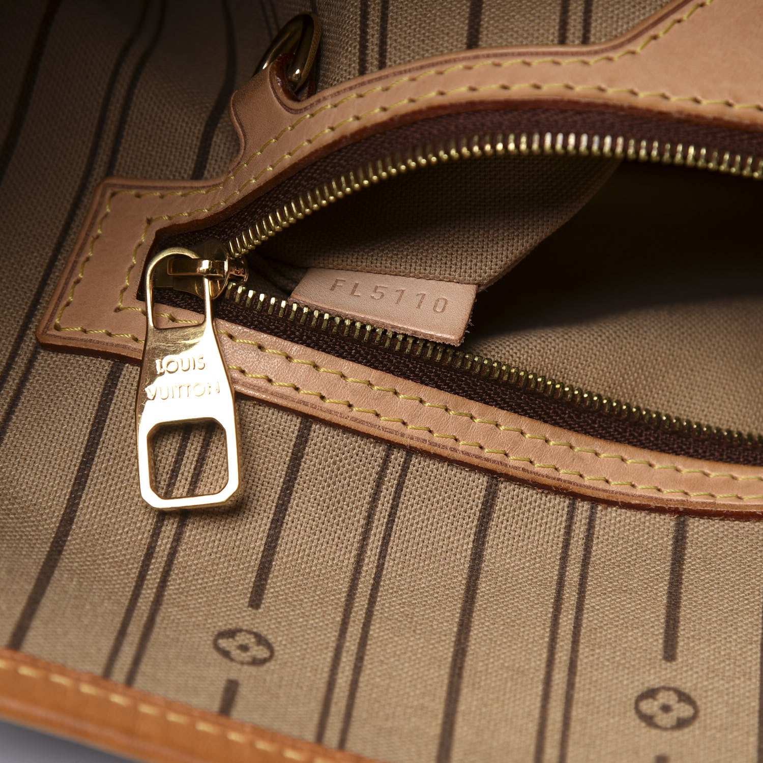 Louis Vuitton Monogram Delightful PM 7 of 9