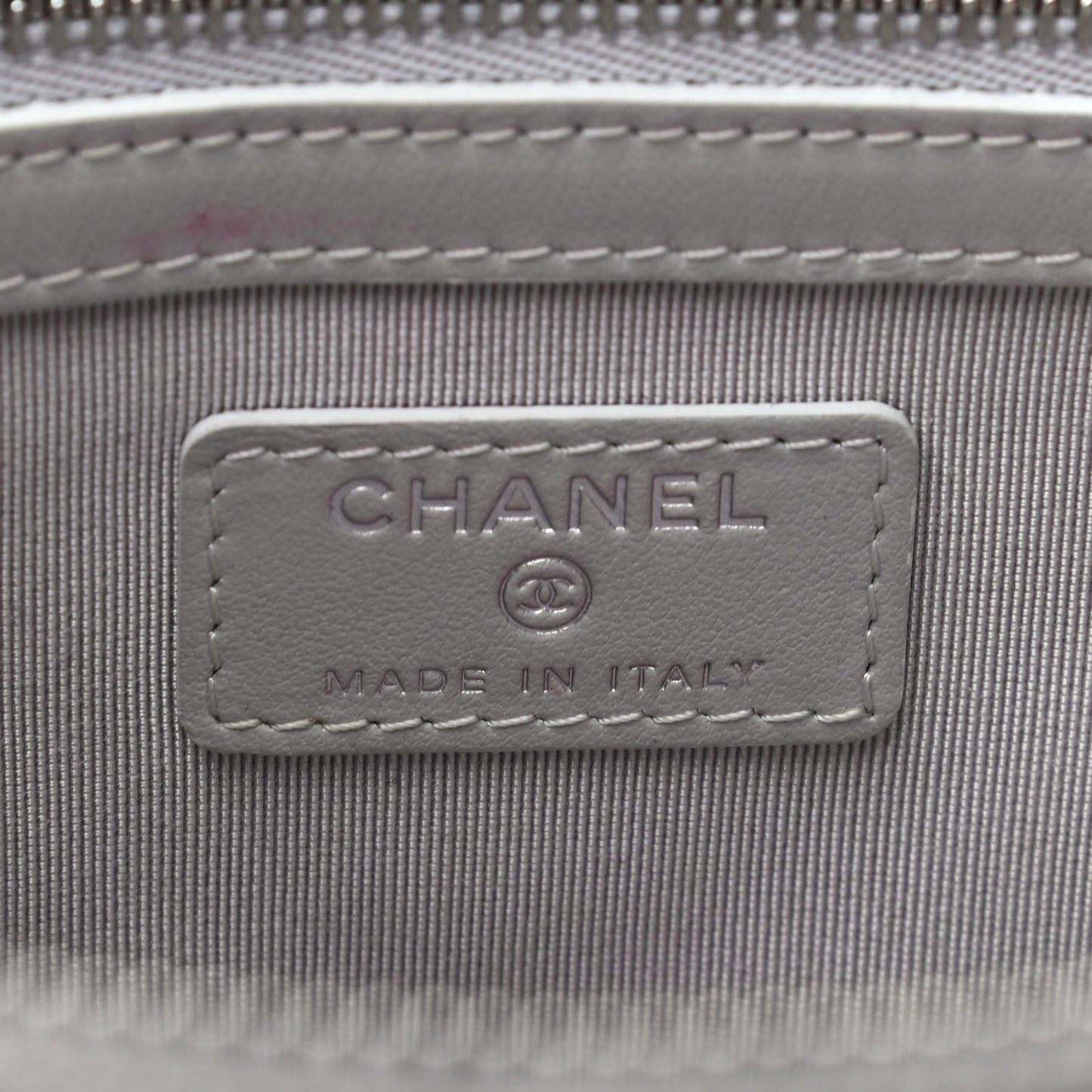 Iridescent Crumpled Calfskin CC Ripples Medium Cosmetic Case White