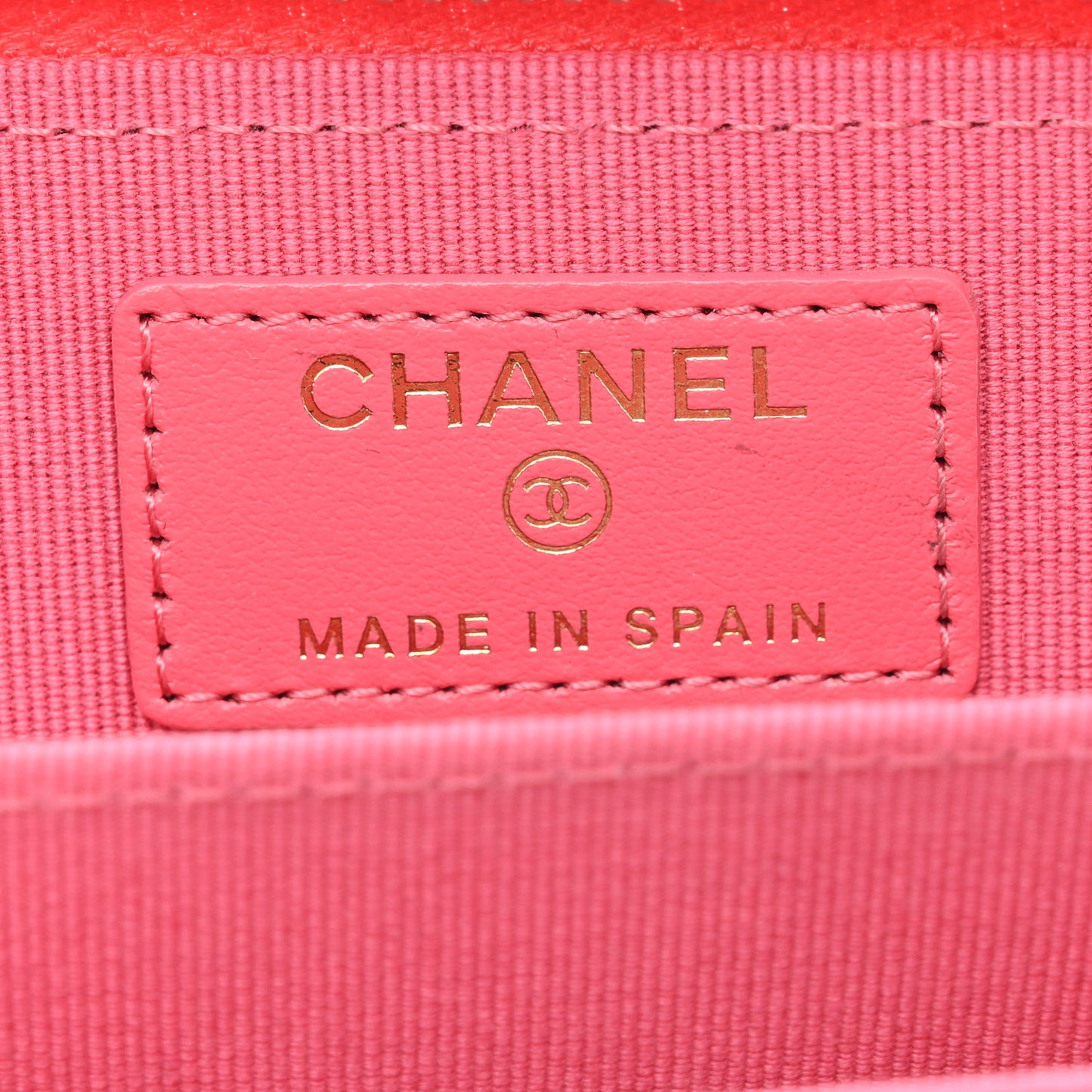 Caviar Quilted Zip Coin Purse Pink