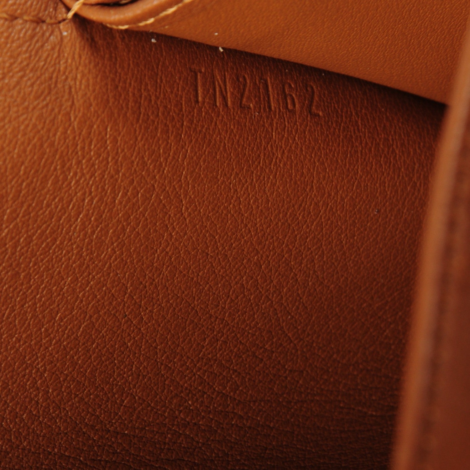 Louis Vuitton Mahina Iris Wallet Caramel 7 of 7
