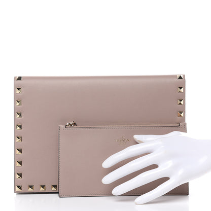 Valentino Garavani Nappa Rockstud Clutch Poudre 2 of 10