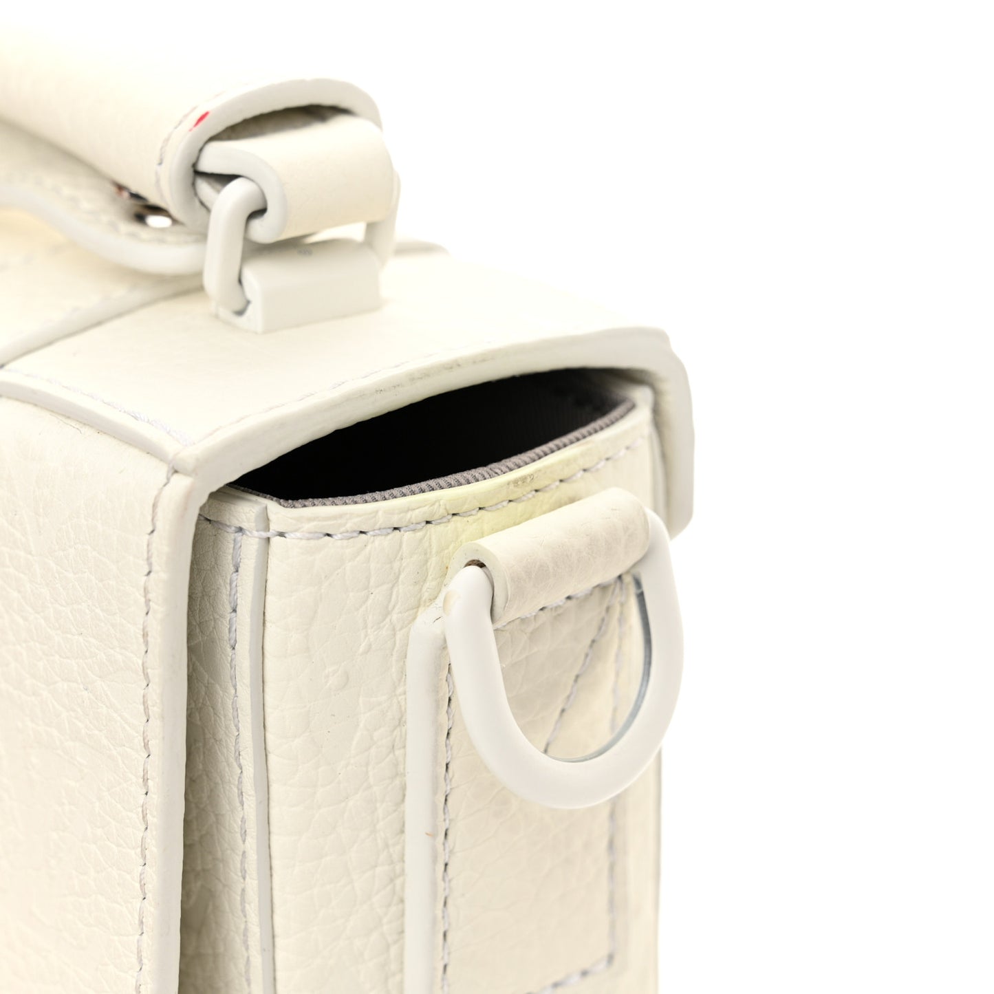 Taurillon Monogram LV Friends Soft Trunk Messenger White