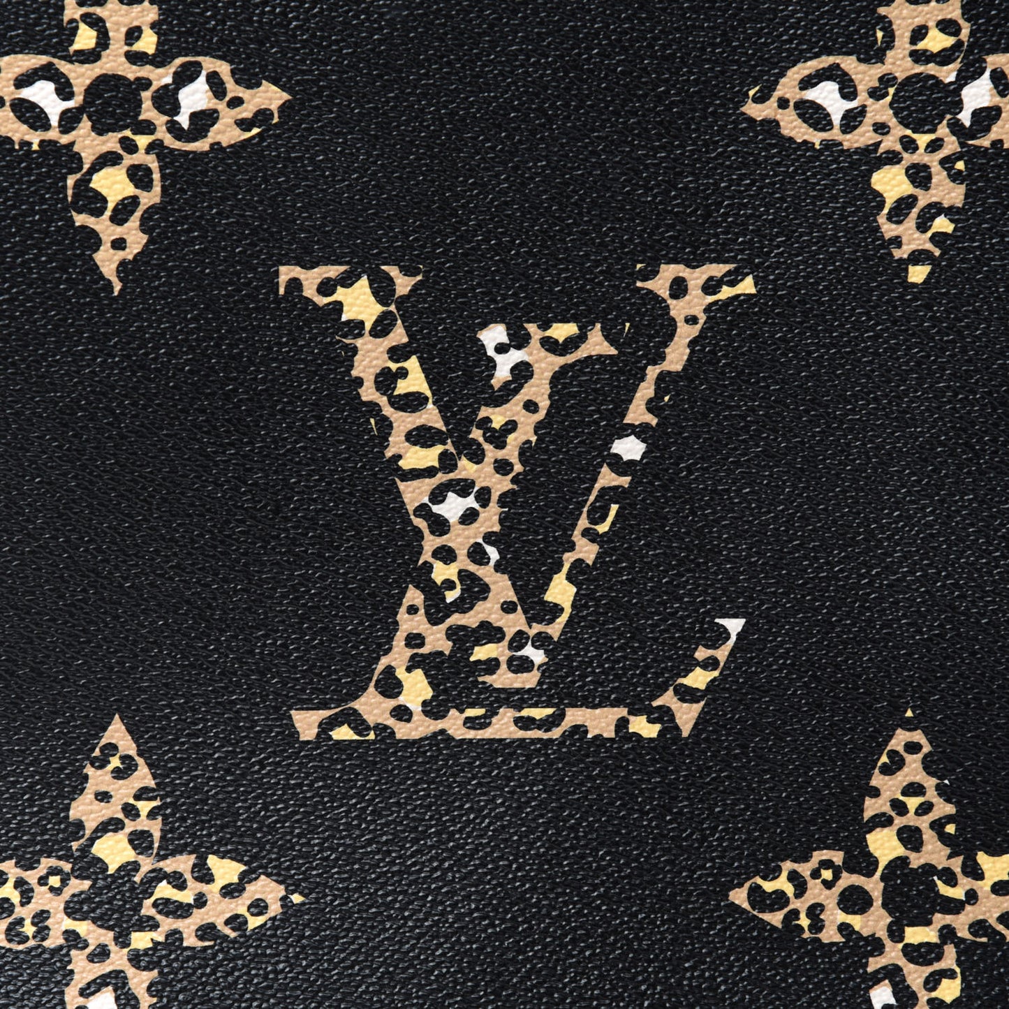 Monogram Giant Jungle Onthego GM Black