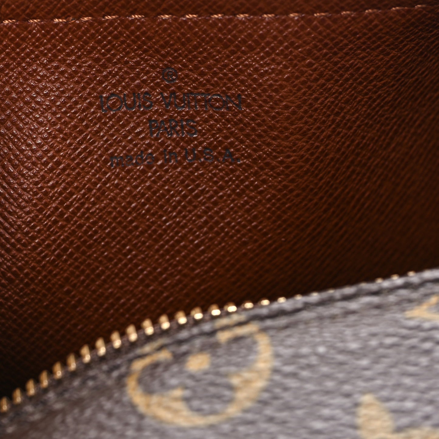Monogram Papillon 26