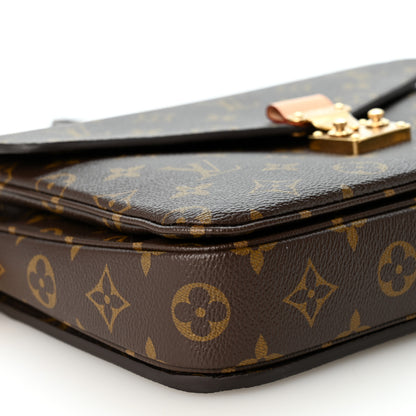 Louis Vuitton Monogram Pochette Metis 8 of 9