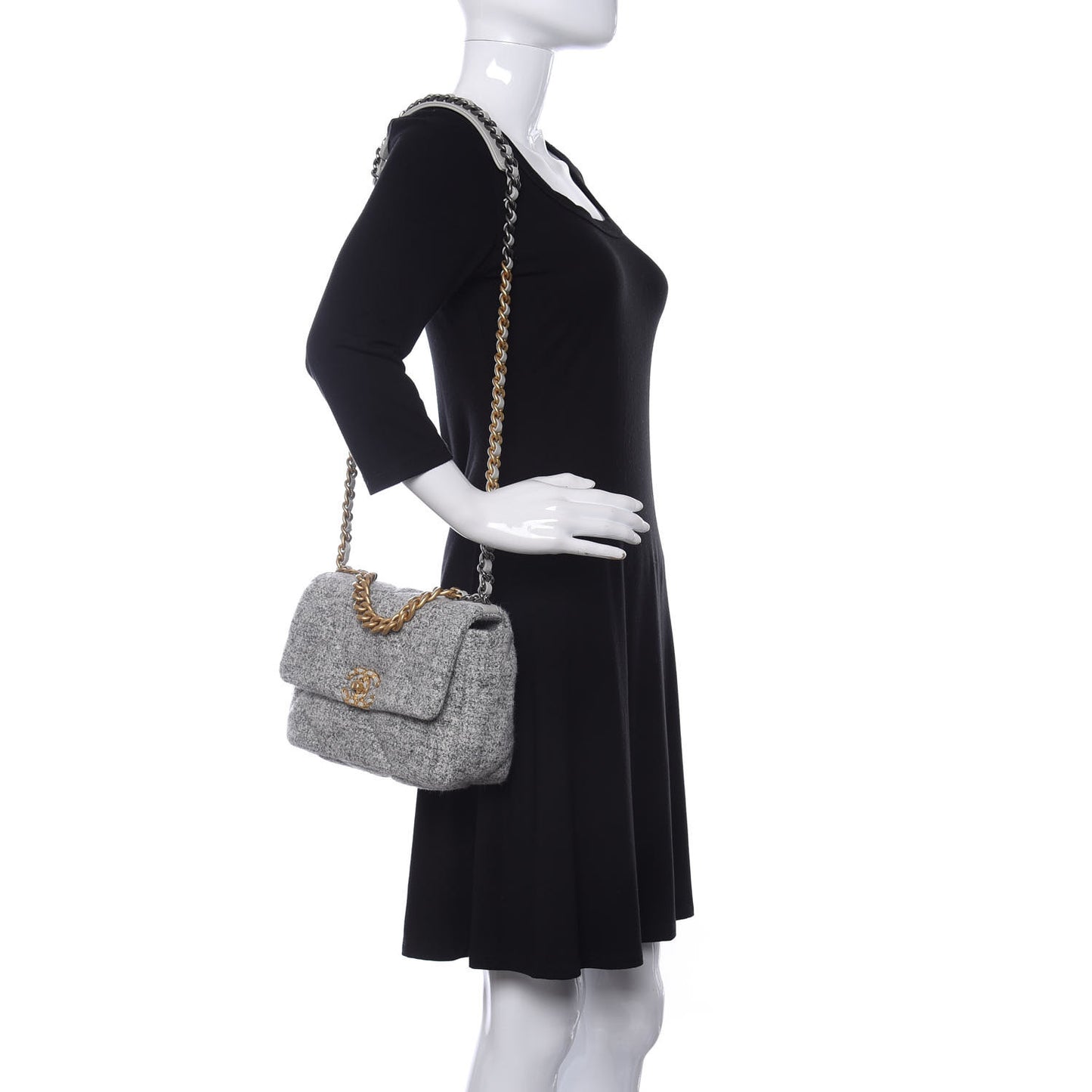 Tweed Quilted Medium Chanel 19 Flap Grey Ecru