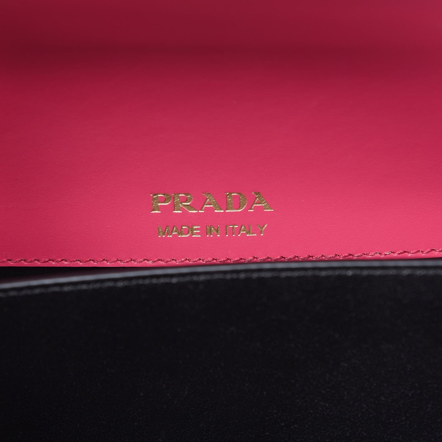City Calfskin Sidonie Small Chain Crossbody Bag Magenta
