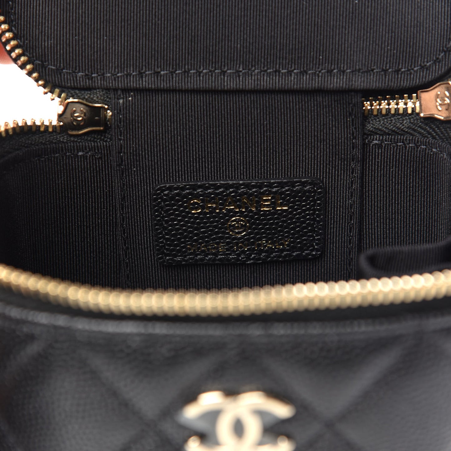 Caviar Quilted Mini Pearl On Top Vanity Case With Chain Black