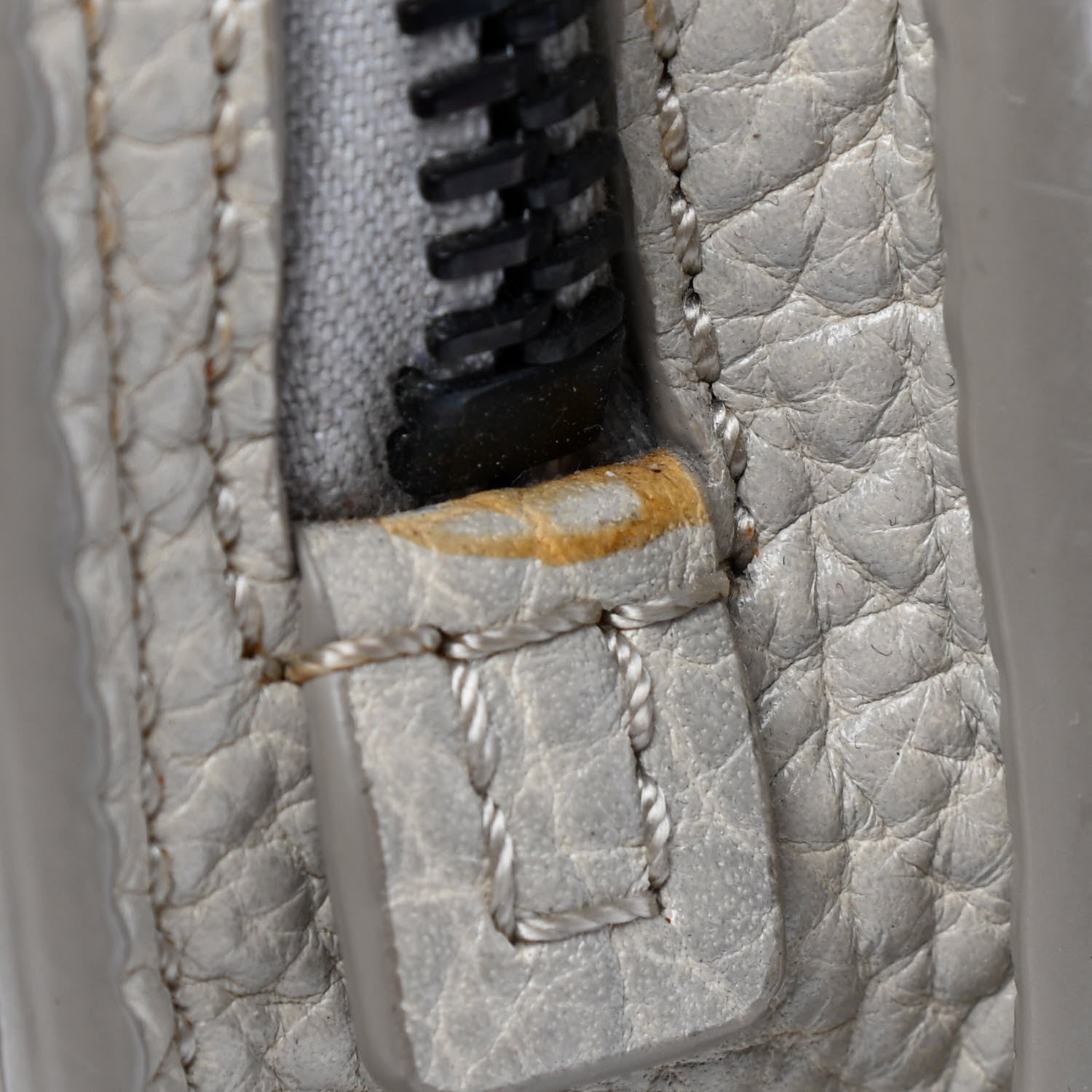 Alexander Wang Pebbled Lambskin Inside Out Rocco Matte Black Hardware Chalk 6 of 10