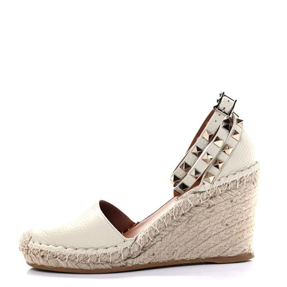 Valentino Garavani Grained Calfskin Rockstud Ankle Wrap Espadrille 15/85mm Wedges 35 Light Ivory 1 of 7