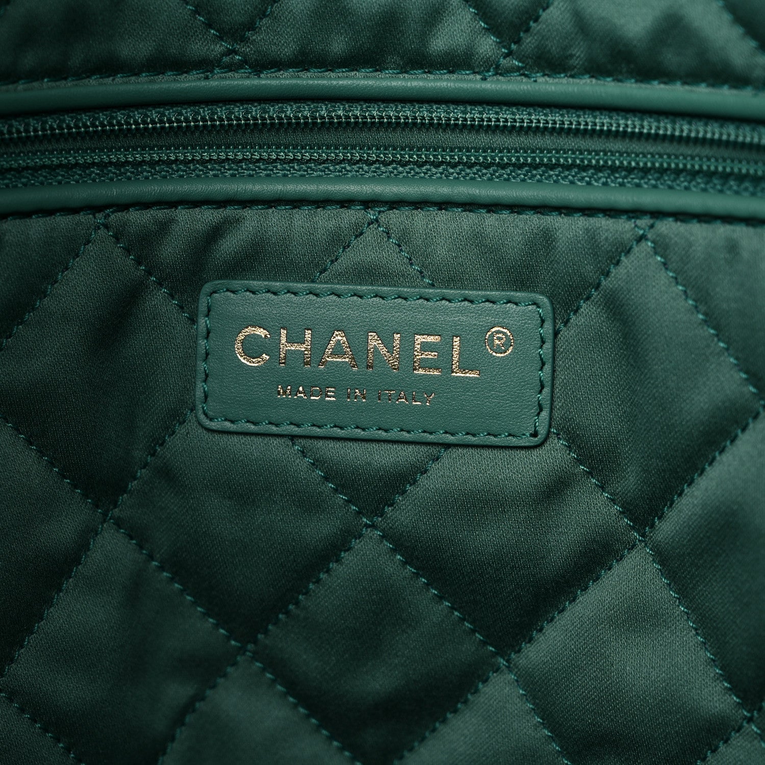Chanel Shiny Calfskin Quilted Small Chanel 22 Green 7 of 10