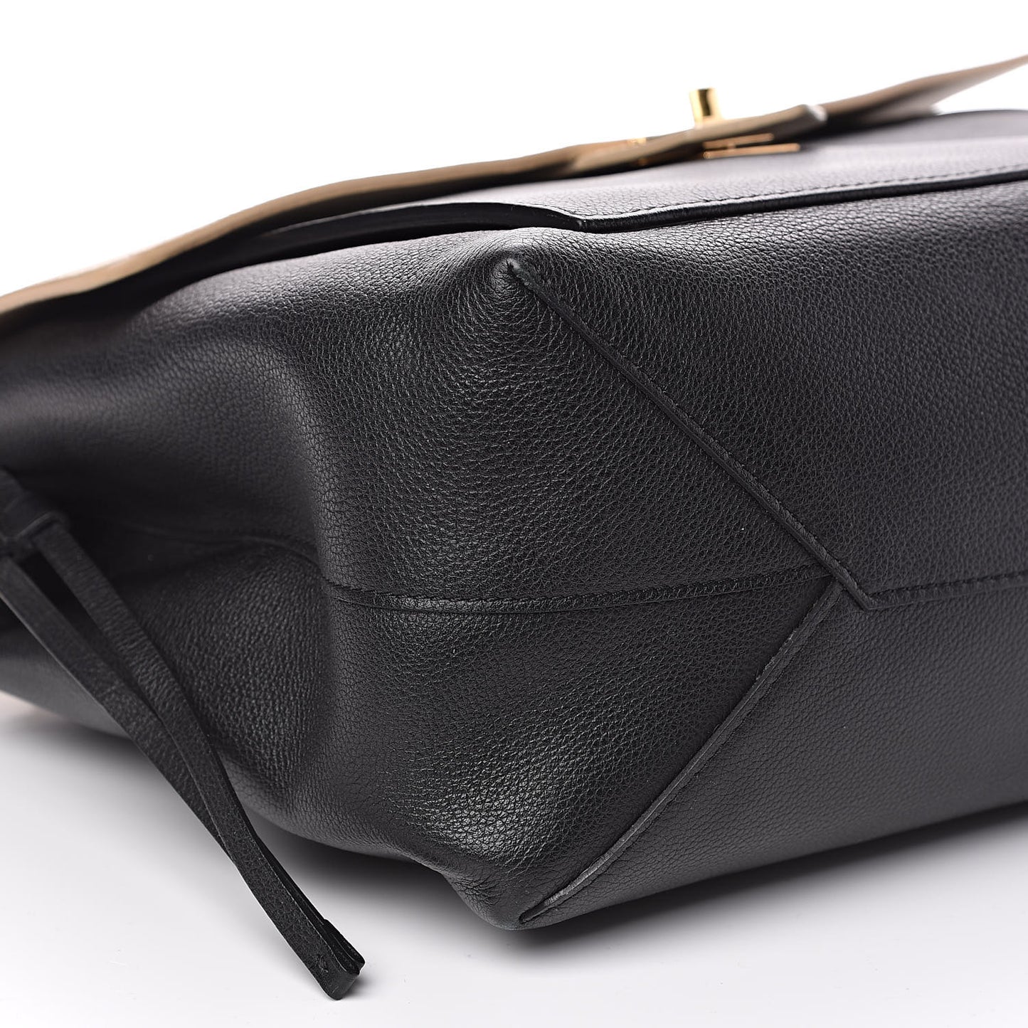Calfskin Lockme MM Vanille Black