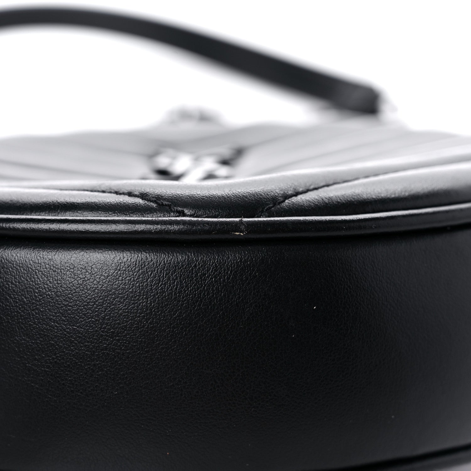 Saint Laurent Calfskin Matelasse Chevron Round Vinyle Camera Bag Black 11 of 12