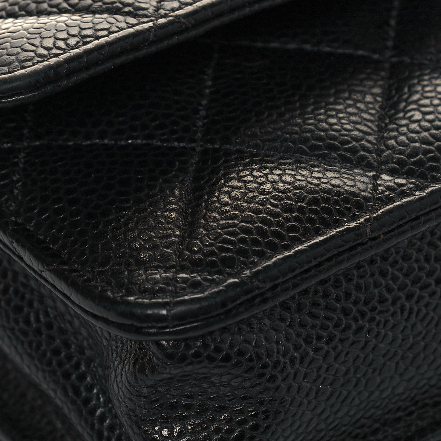 Caviar Quilted Wallet On Chain WOC Black
