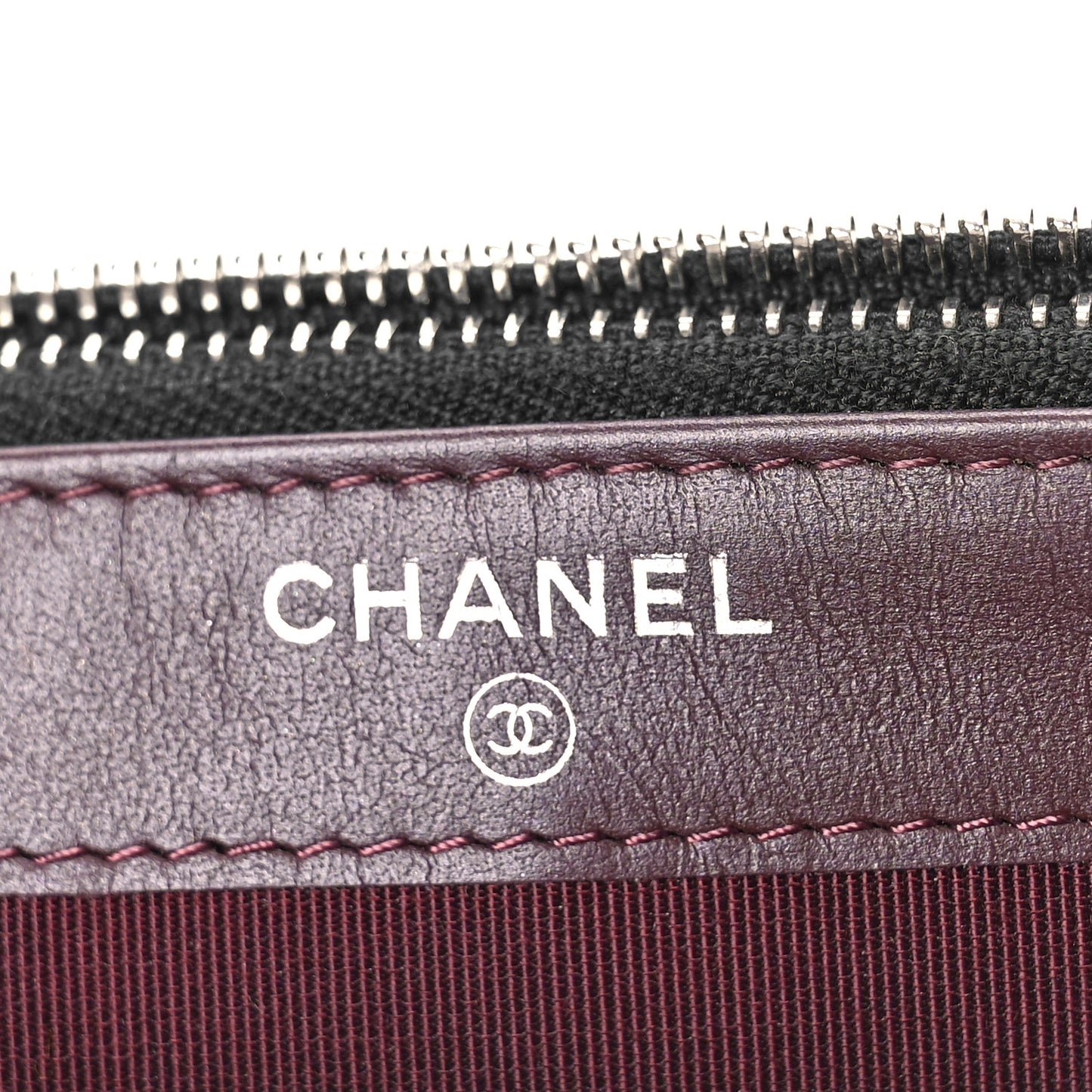 Caviar Quilted Small Clutch With Chain Black