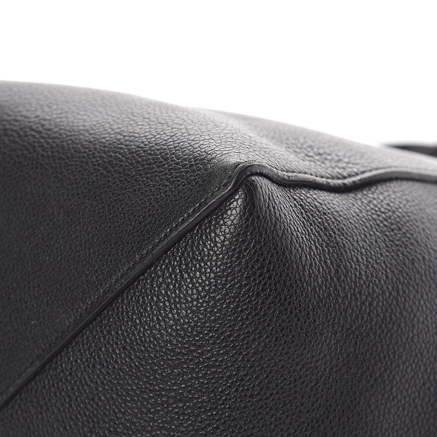 Soft Grained Calfskin Medium Belt Cabas Phantom Black