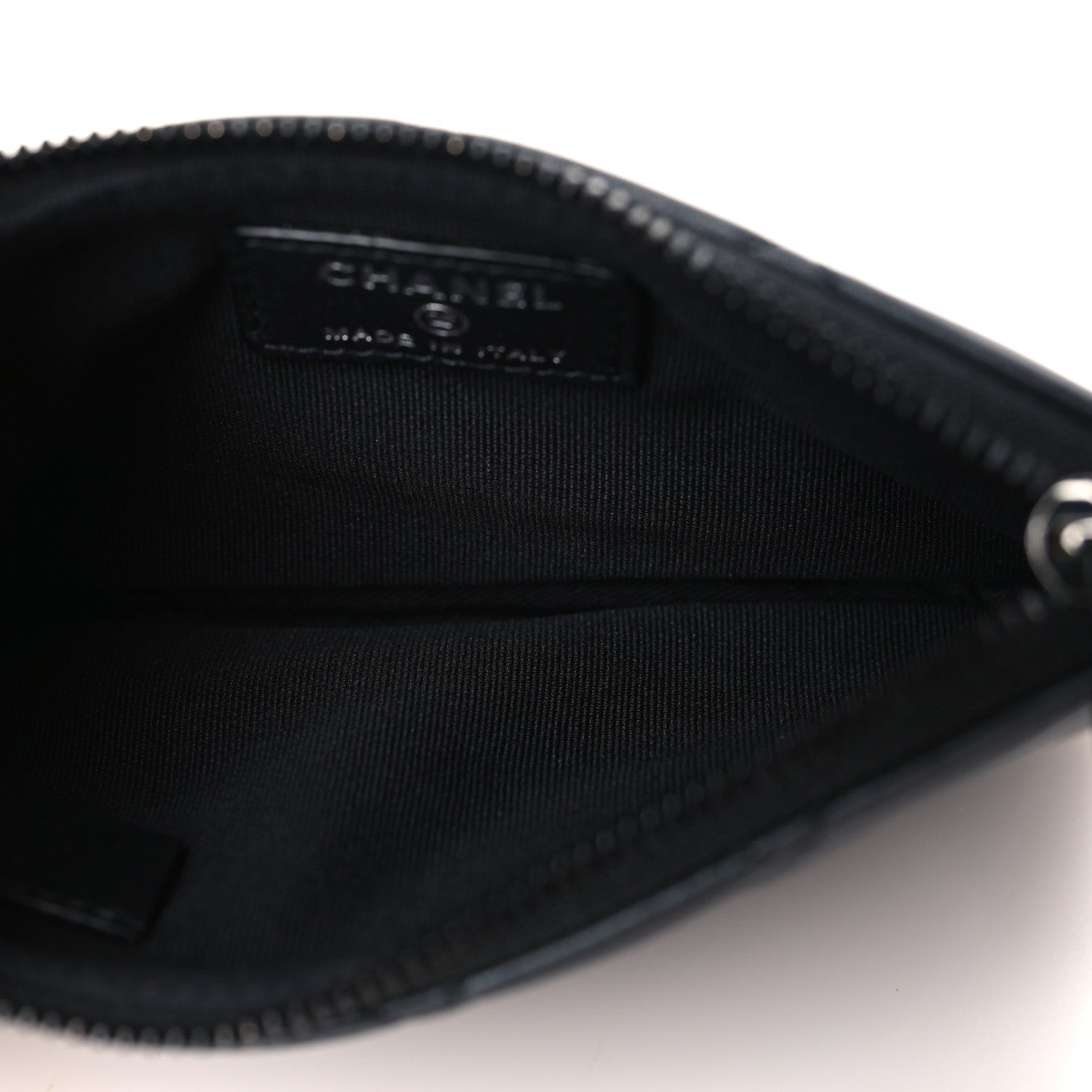 Chanel Pearly Lambskin Quilted Small Cosmetic Case So Black 5 of 8