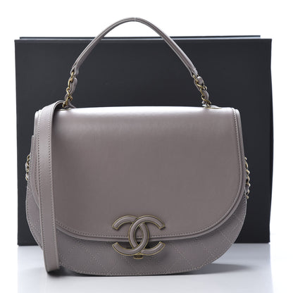 Chanel Shiny Calfskin Goatskin Quilted Medium Coco Curve Messenger Flap Grey 11 of 11