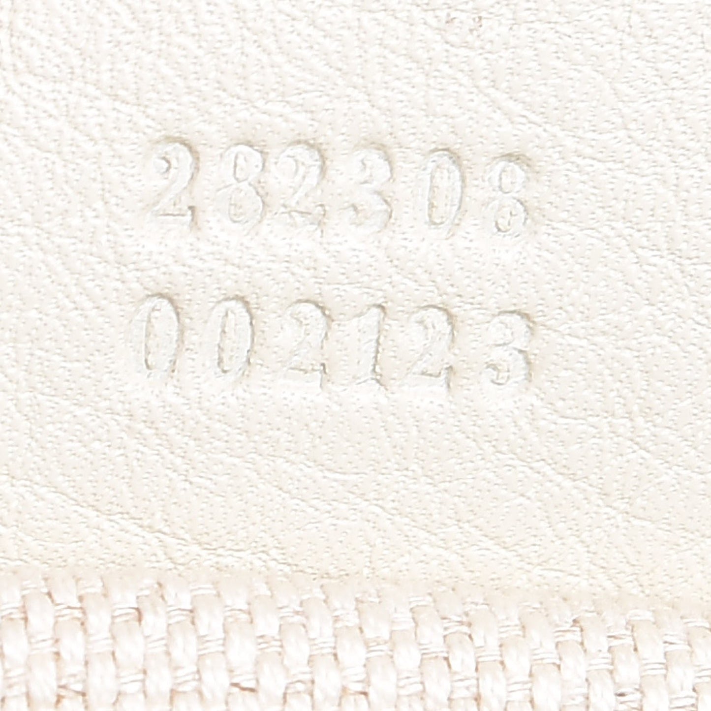 Pebbled Calfskin Large Soho Shoulder Bag Off White