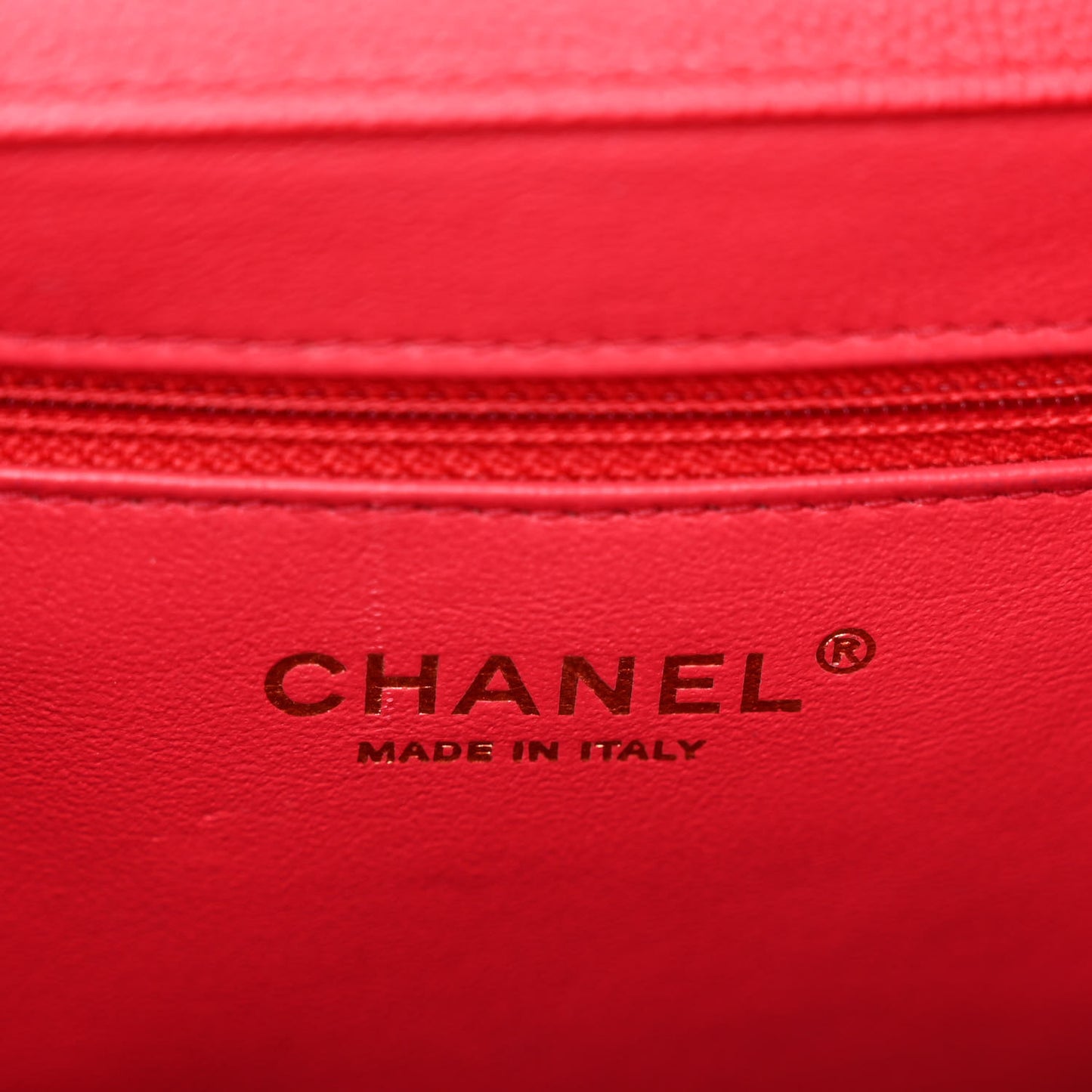 Caviar Quilted Large Business Affinity Flap Red