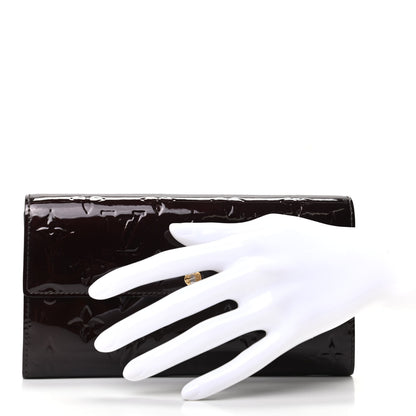 Louis Vuitton Vernis Sarah Wallet Amarante 2 of 7