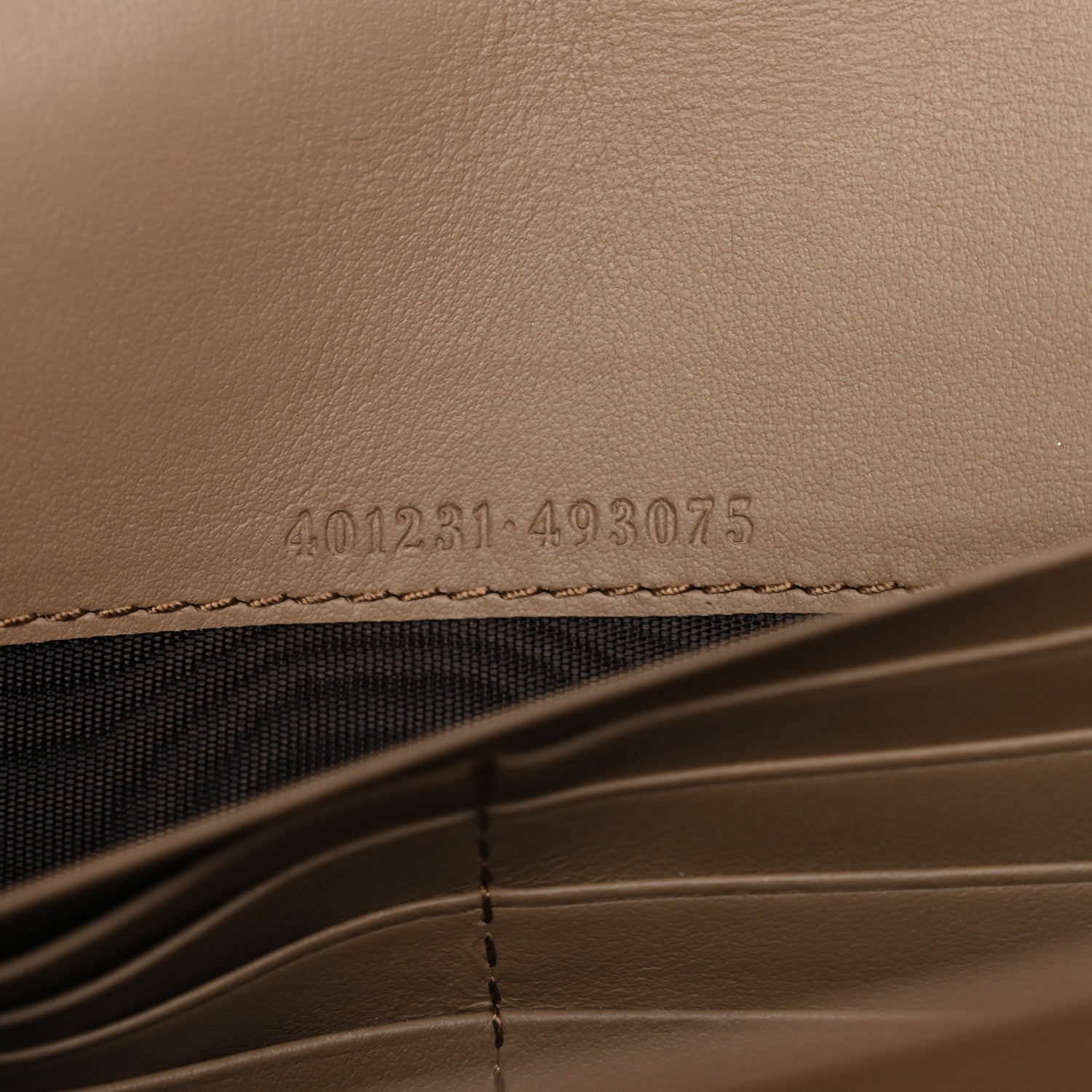 Gucci GG Supreme Monogram Mini Dionysus Chain Wallet Beige Taupe 7 of 11