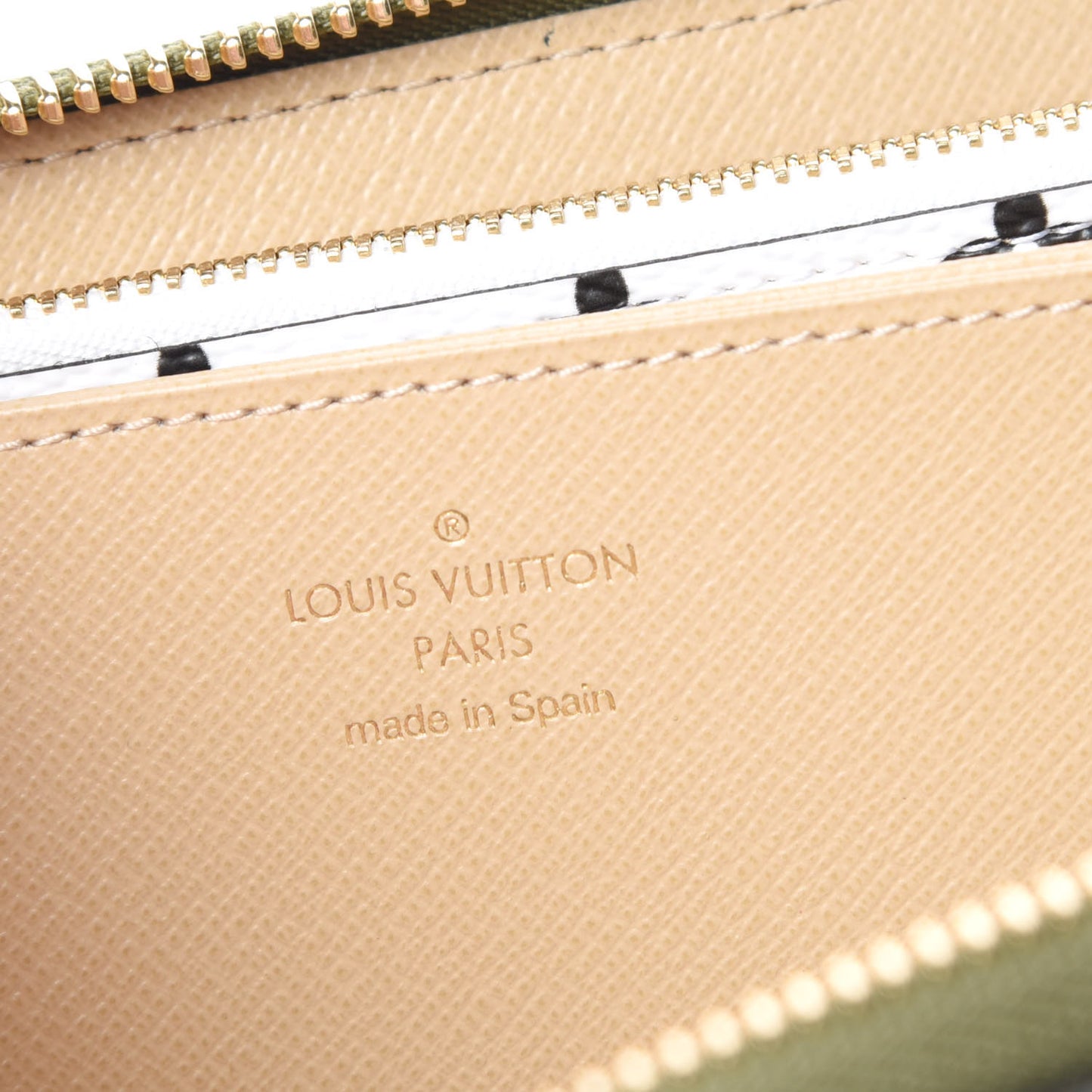Monogram Giant Zippy Wallet Kaki White