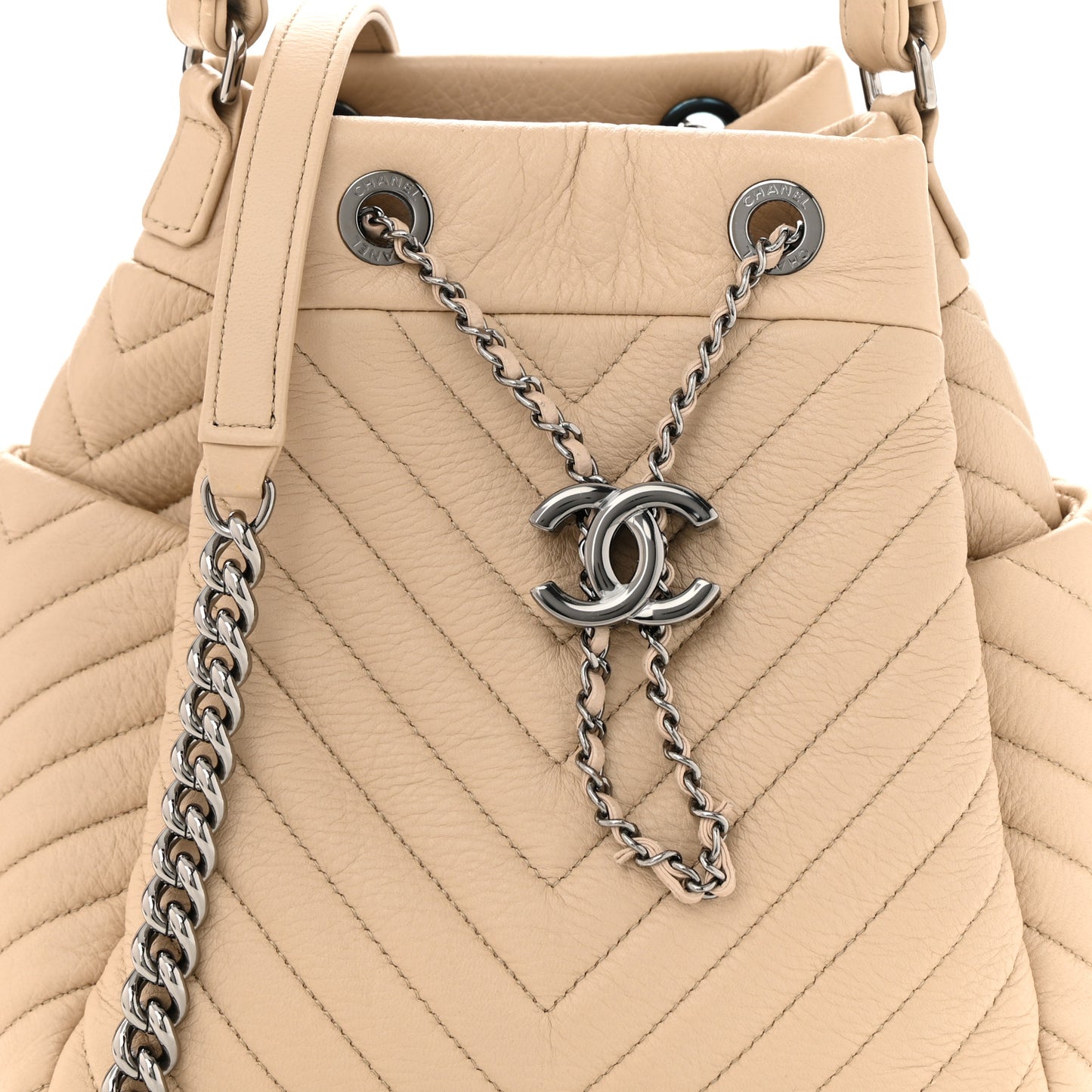 Deerskin Chevron Small CC Chain Bucket Bag Beige