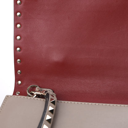 Valentino Garavani Nappa Rockstud Wristlet Clutch Poudre 9 of 9