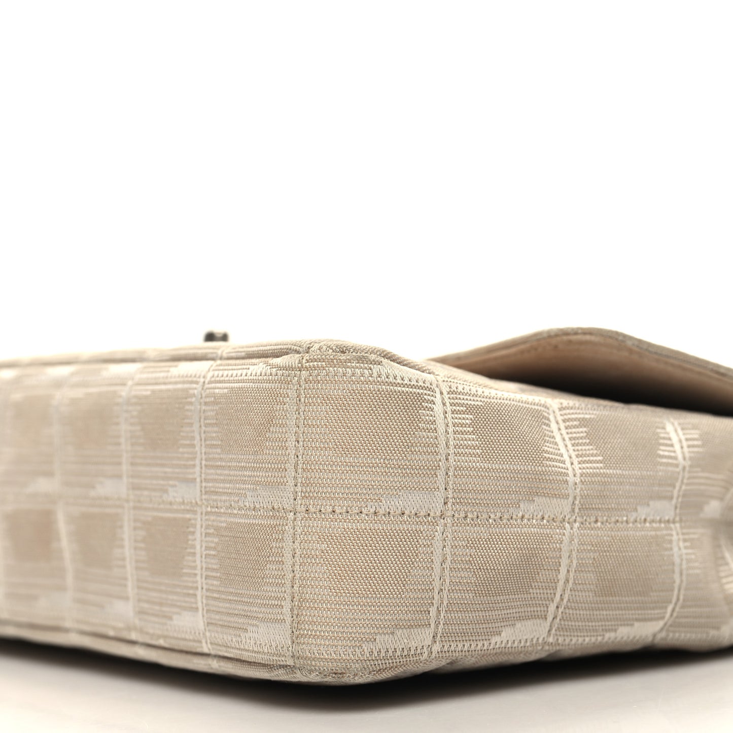 Nylon Medium Travel Flap Light Beige