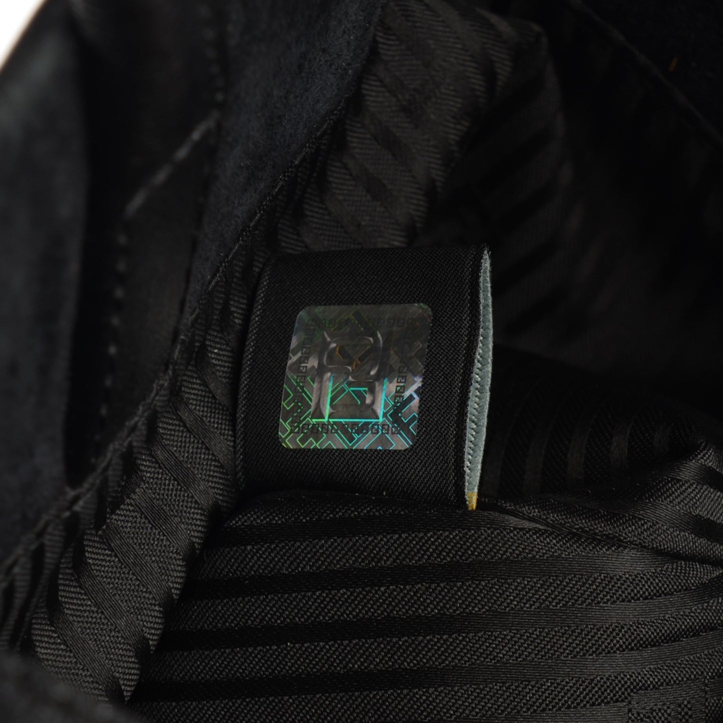 Vitello Elite Medium 2Jours Tote Black