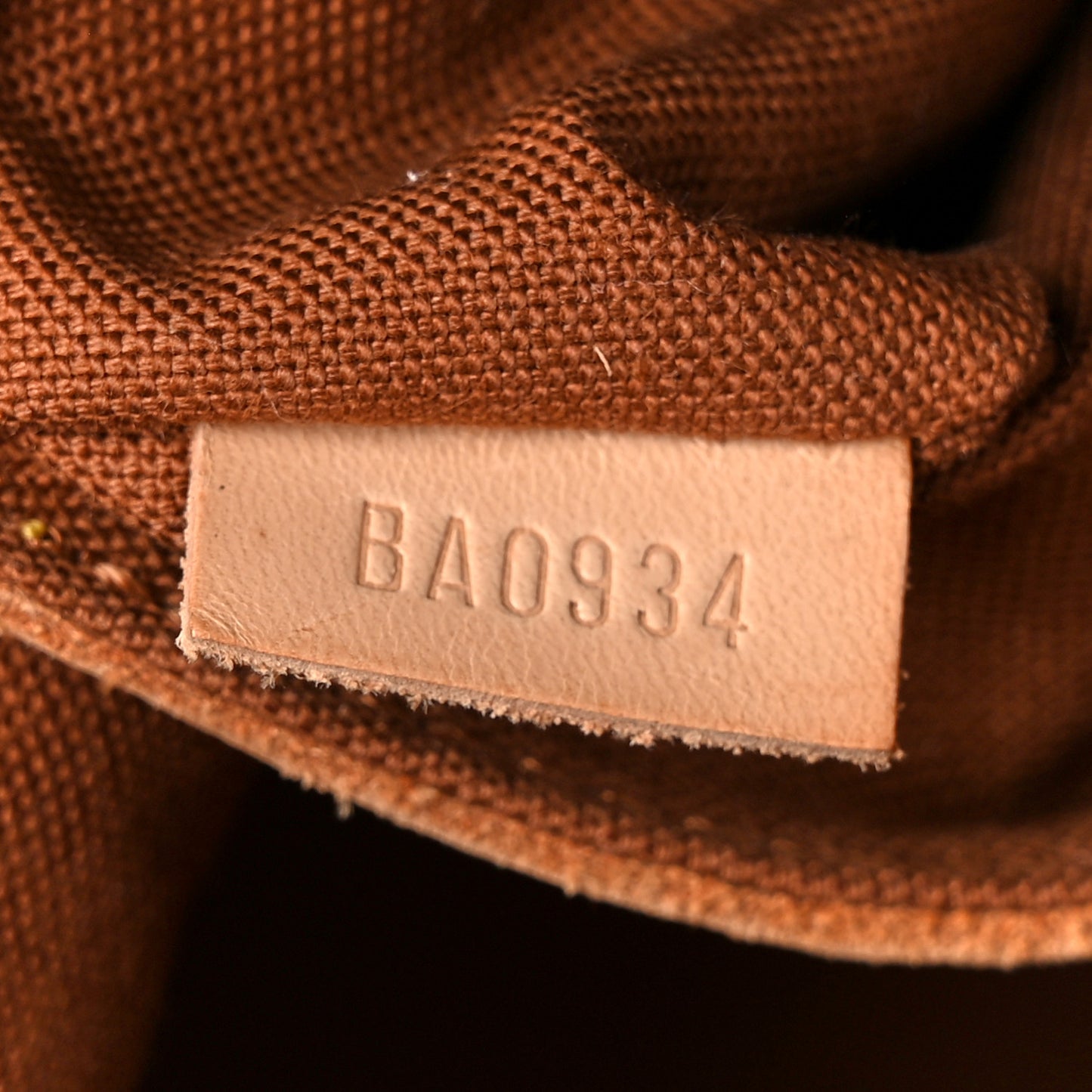 Monogram Alma PM