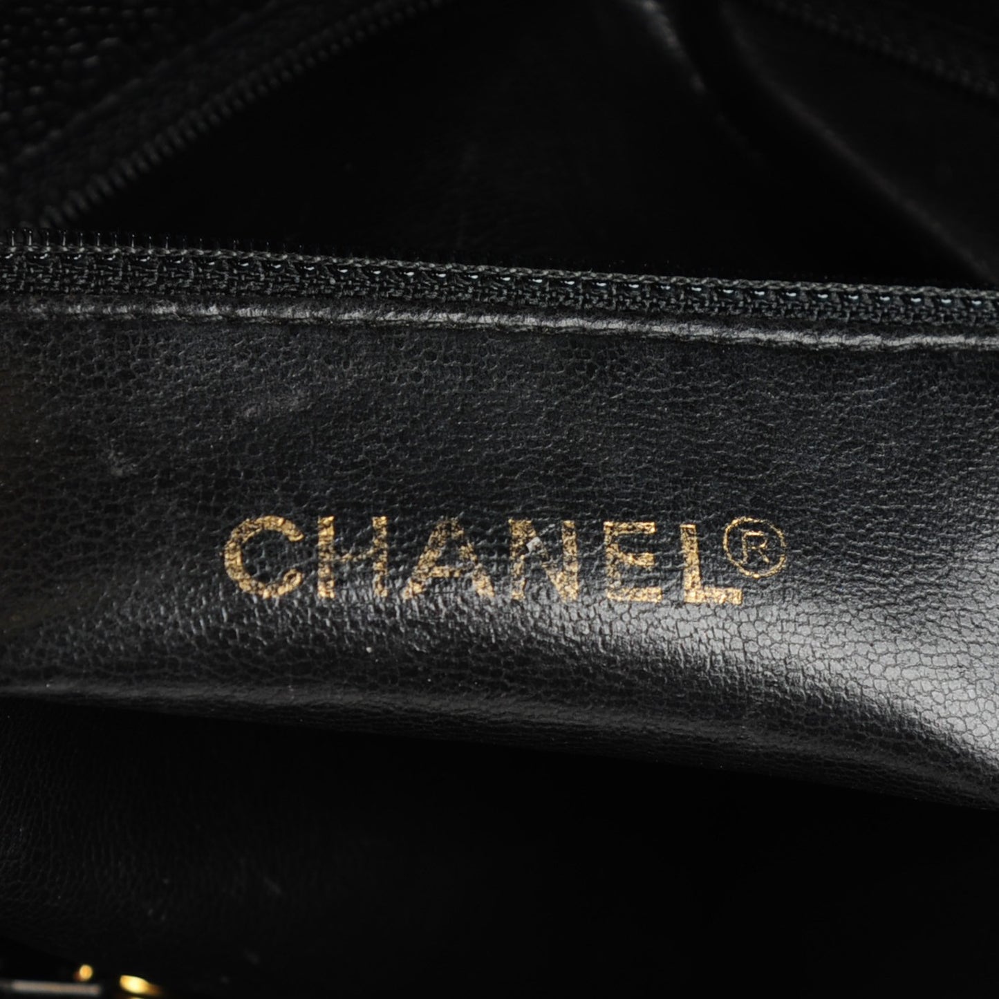 Caviar Quilted Shoulder Bag Black