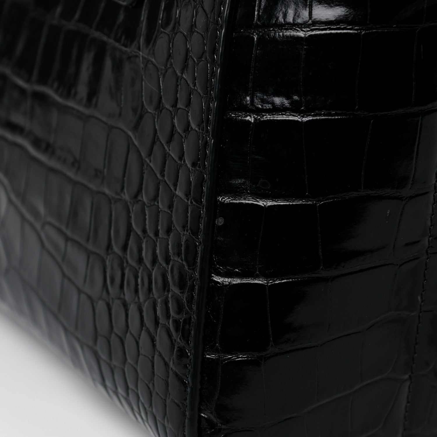 Givenchy Calfskin Crocodile Embossed Small Antigona Black 16 of 18