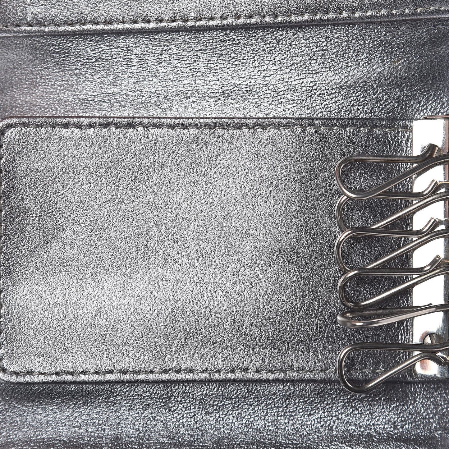 Lambskin Vertical Quilted 6 Key Holder Black